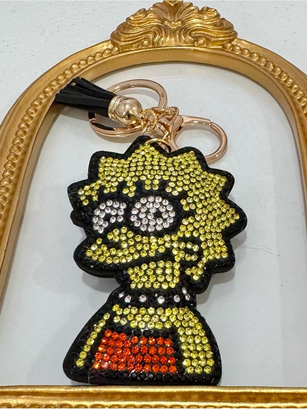 New Crystal Embellished Lisa Simpson Keychain  Charm